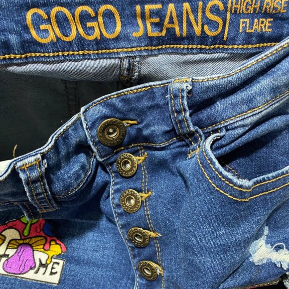🔥 Custom GOGO Flare Jeans – Distressed & Patchwork Streetwear Statement Denim - Picture 11 of 12